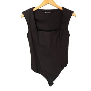 Zara Black Square Neck Bodysuit with Shoulder Pads